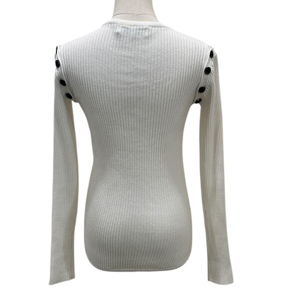 Elliatt Roam White Knit Button Sweater - Picture 2 of 7